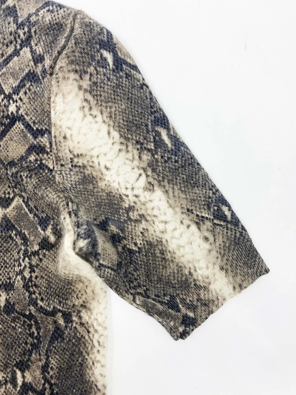 John Galliano S/S 2000 snake print cashmere sweater — JAMES VELORIA